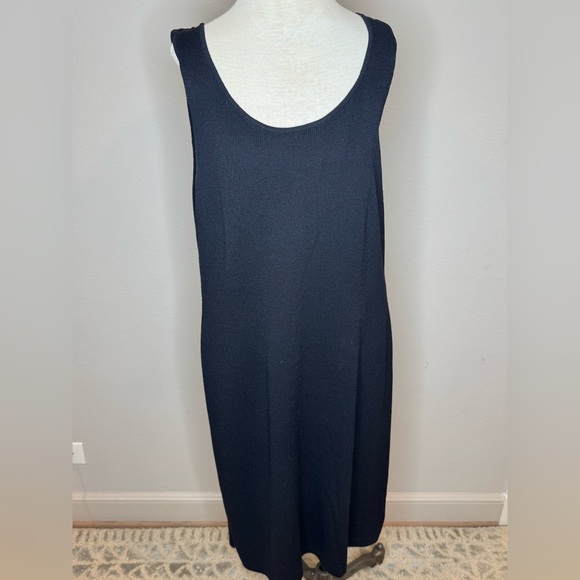 St. John Knit Elegant Black Sleeveless Dress Size 15 - Picture 2 of 4